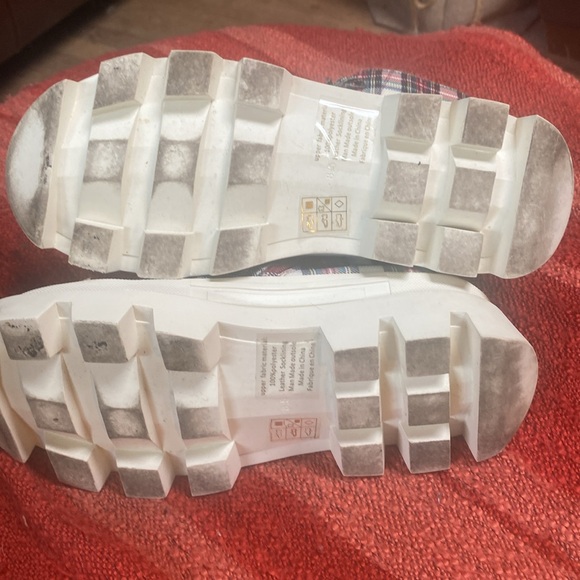 JEFFREY CAMPBELL TARTAN PLAID SNEAKER BOOTIES SZ 8.5 - Picture 9 of 9